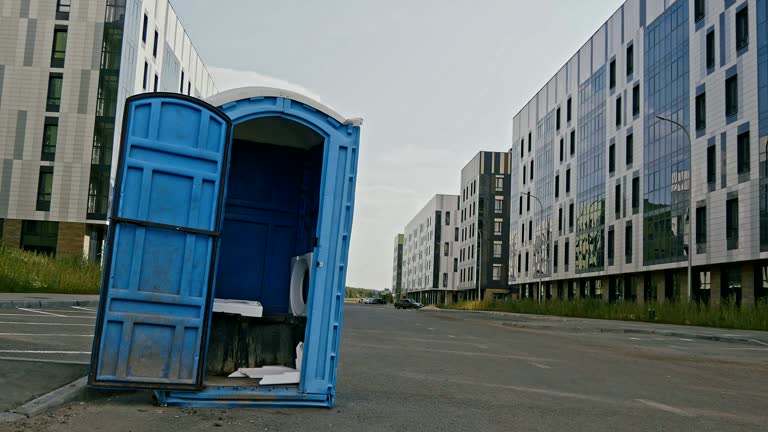 Portable Toilet Rental for Emergency Services in Hinton, OK